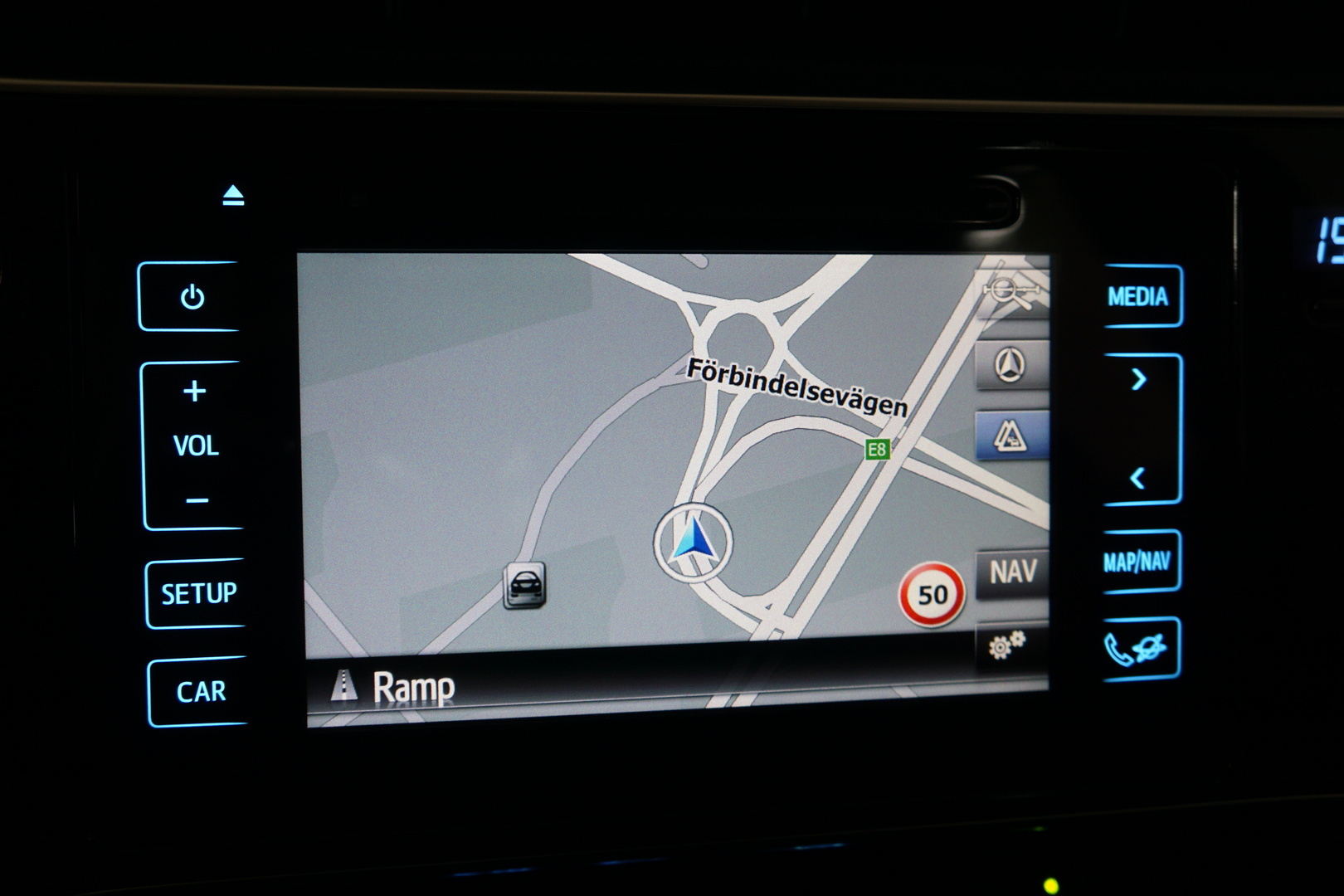 TOYOTA Auris 2016