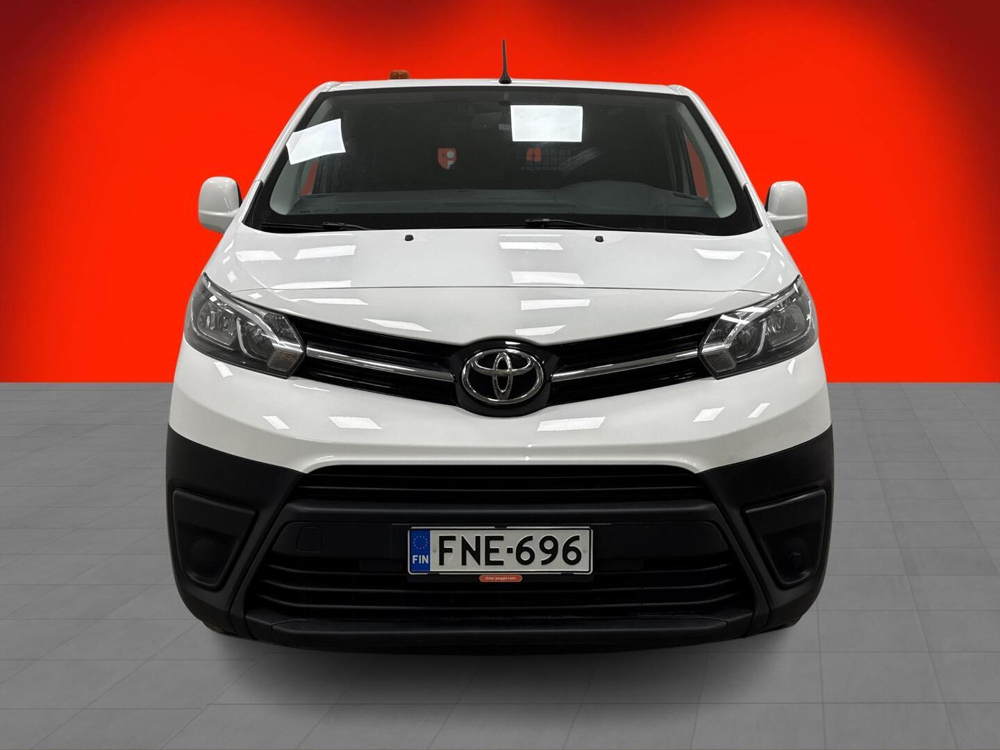 TOYOTA Proace 2018