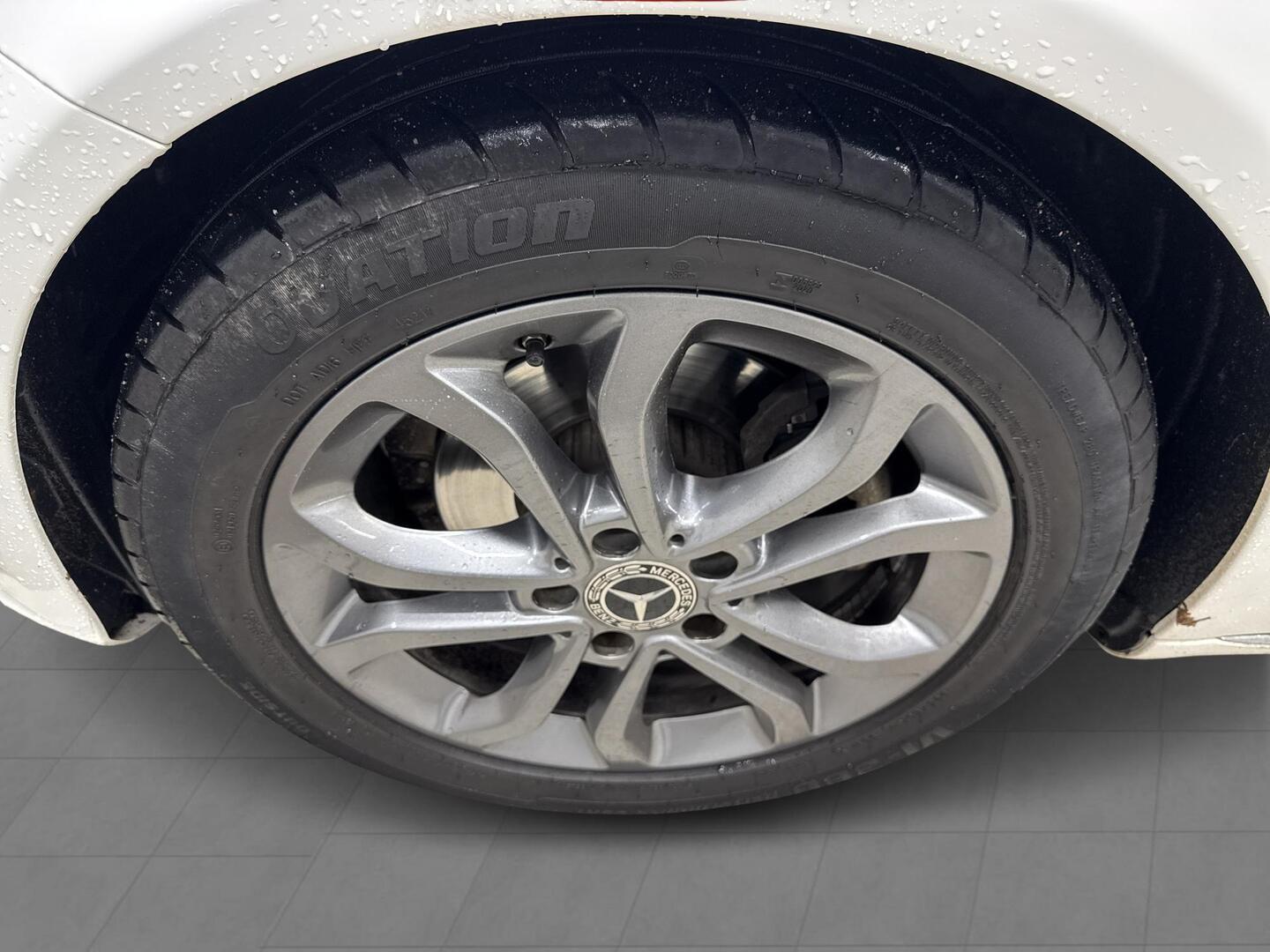 MERCEDES-BENZ C 2018