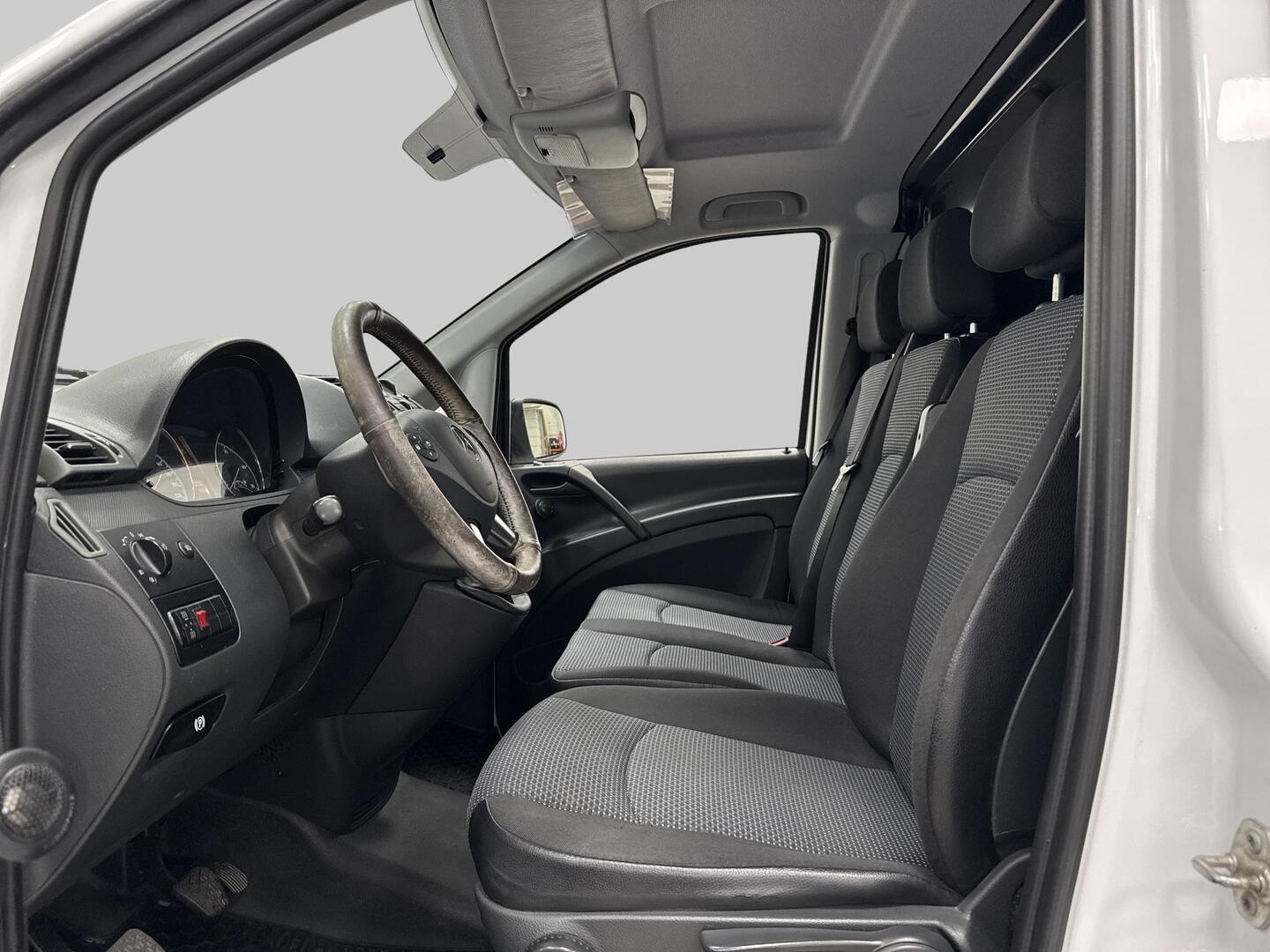 MERCEDES-BENZ VITO 2010