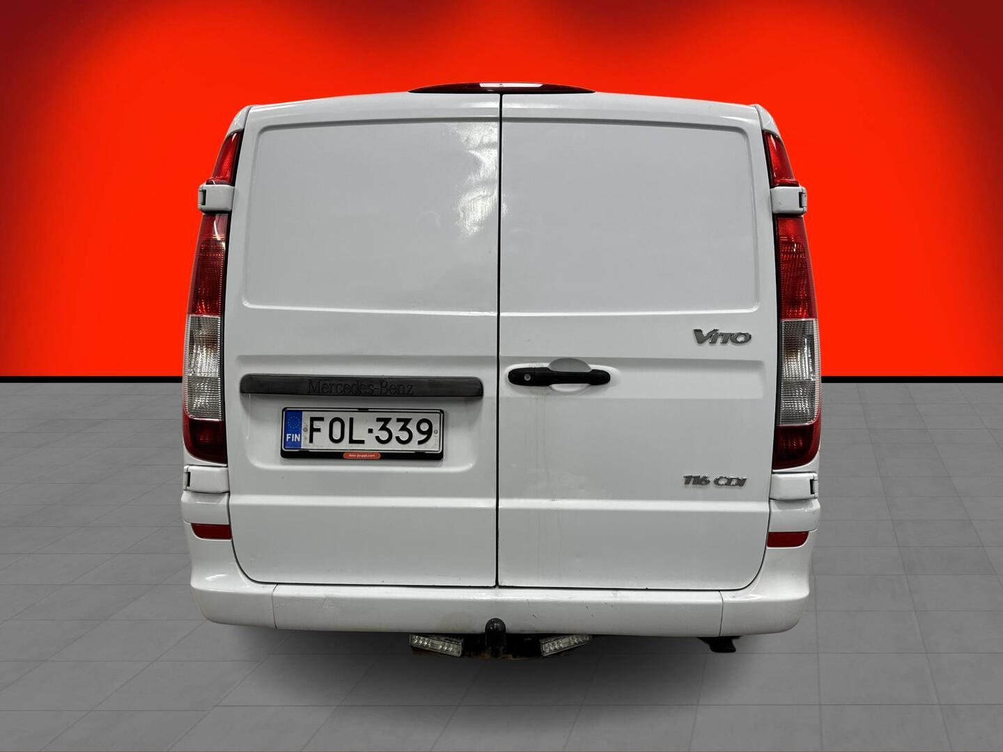 MERCEDES-BENZ VITO 2010