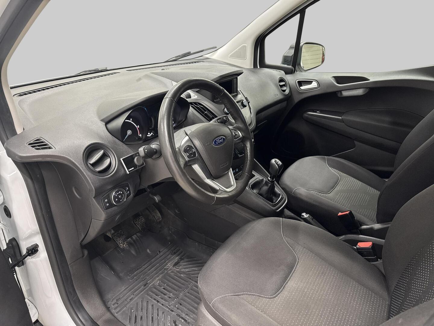 FORD Transit Courier 2021