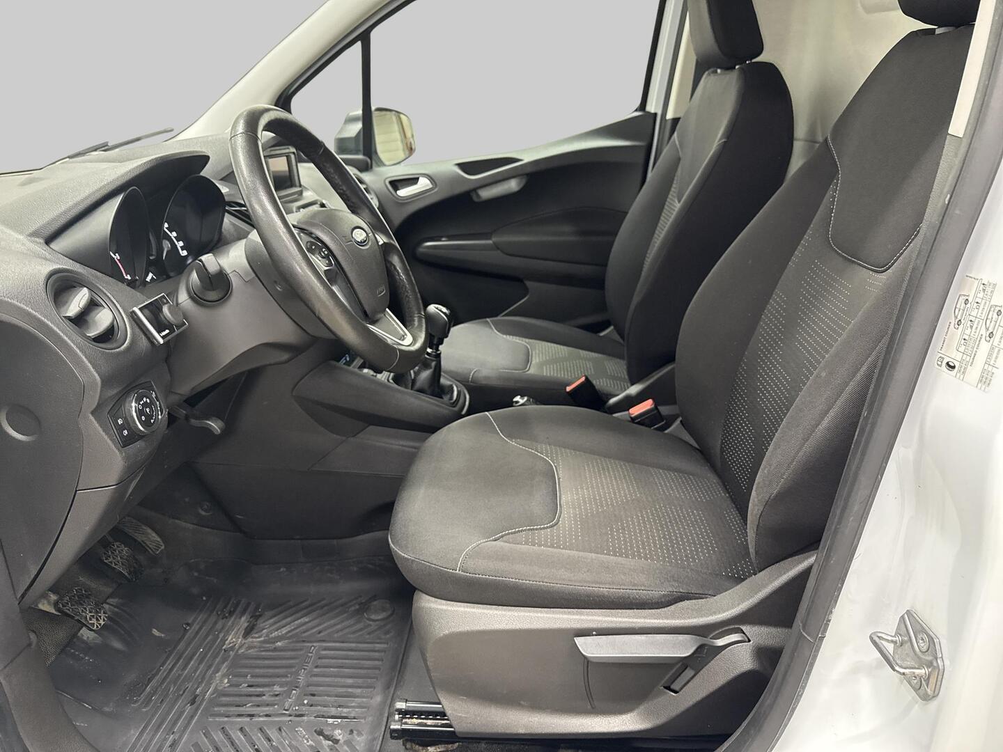 FORD Transit Courier 2021