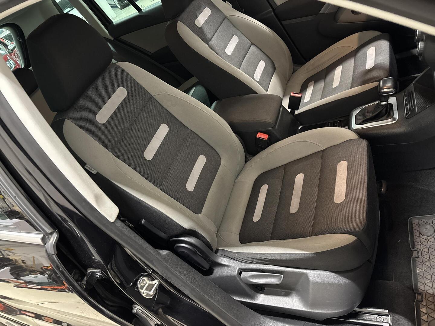 VOLKSWAGEN Tiguan 2008