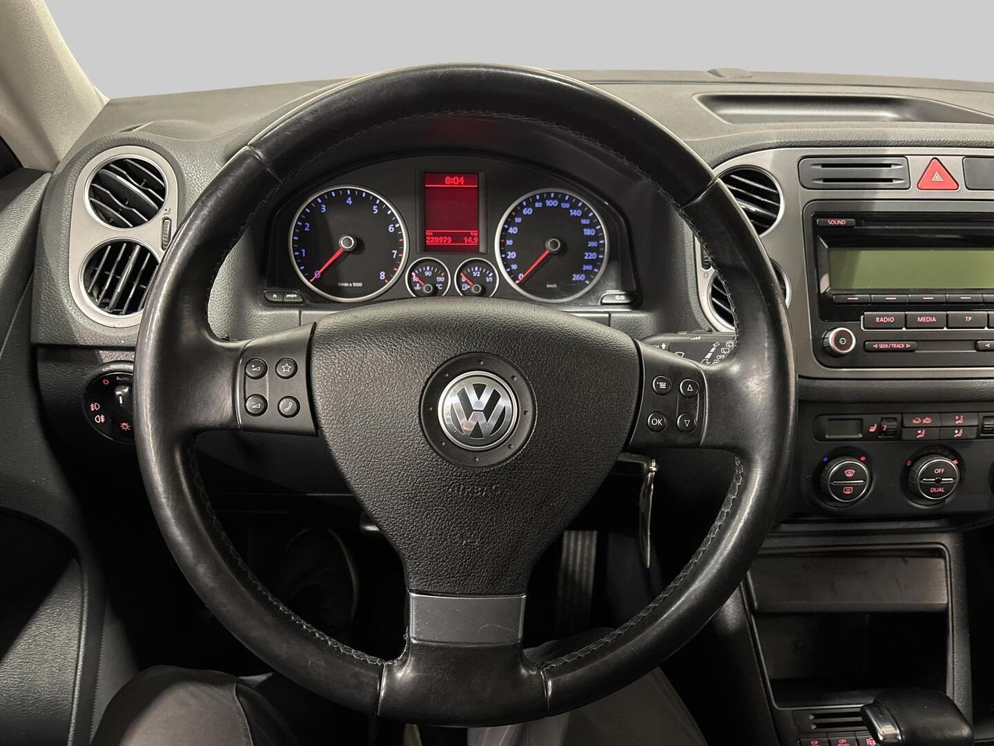VOLKSWAGEN Tiguan 2008