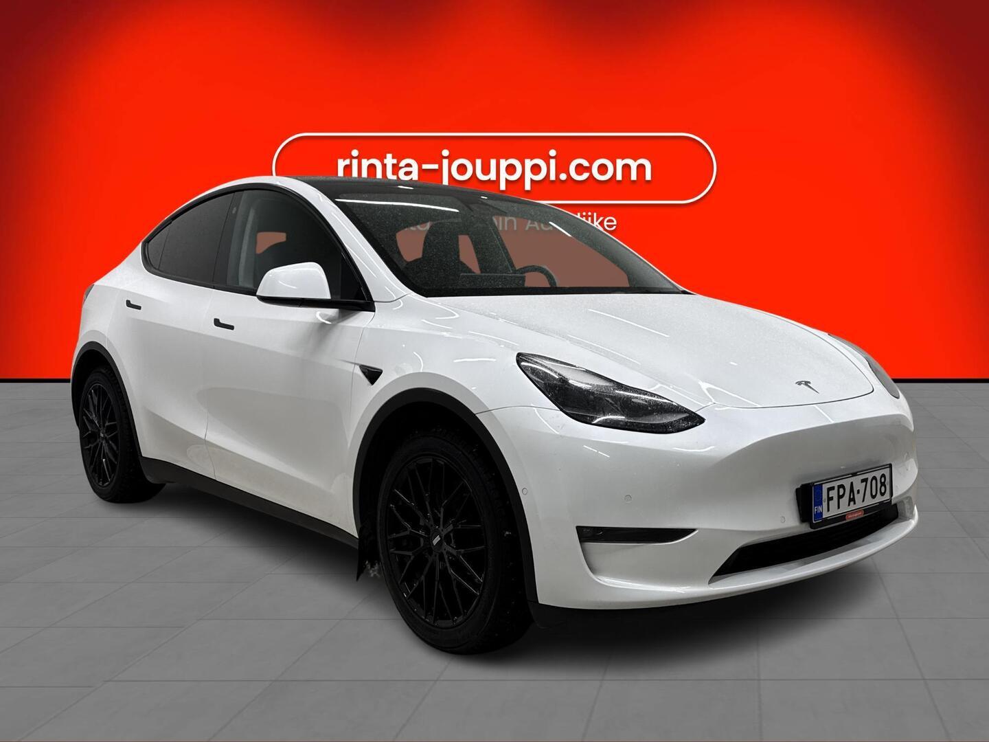 TESLA Model Y 2022