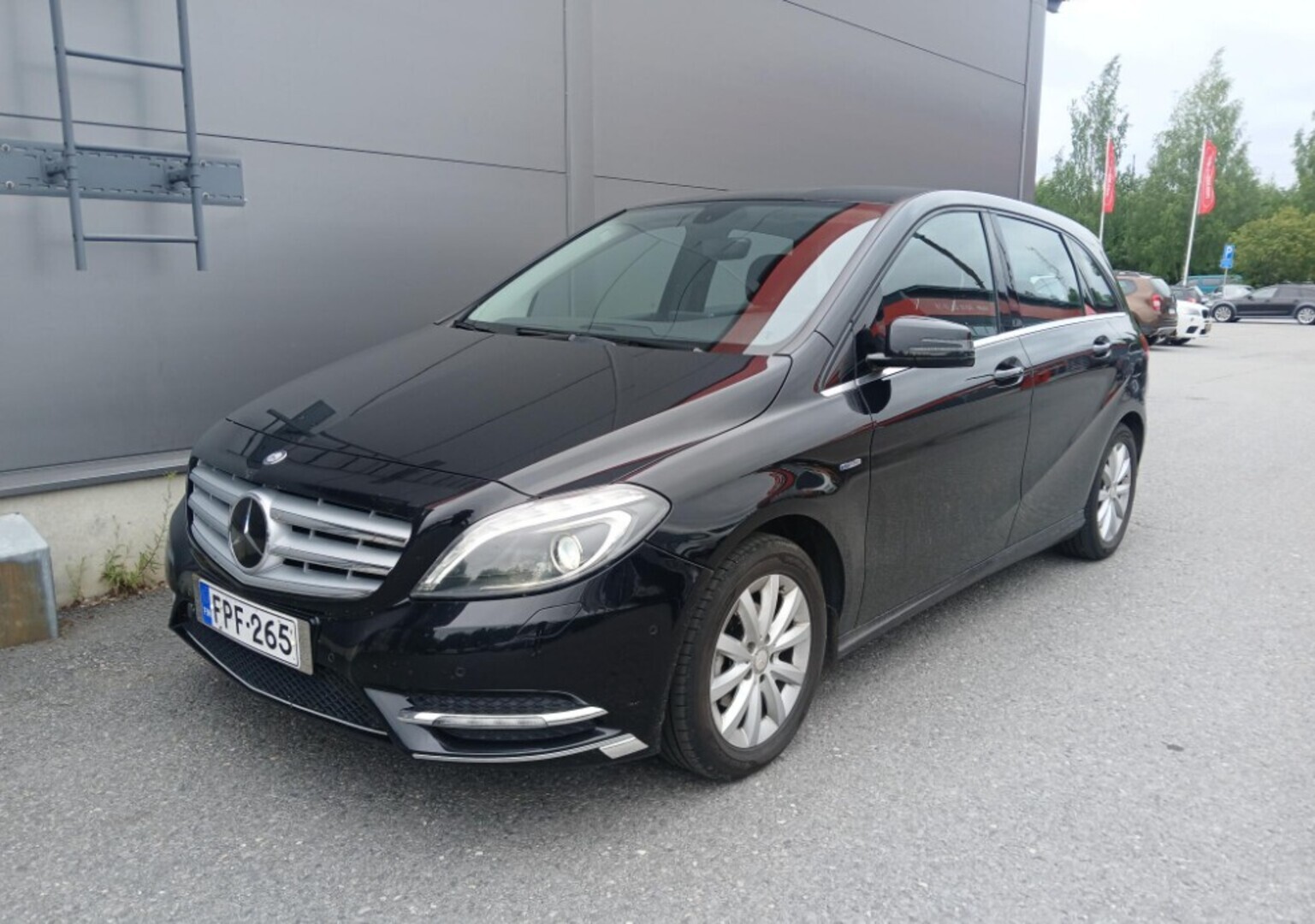MERCEDES-BENZ B 2012