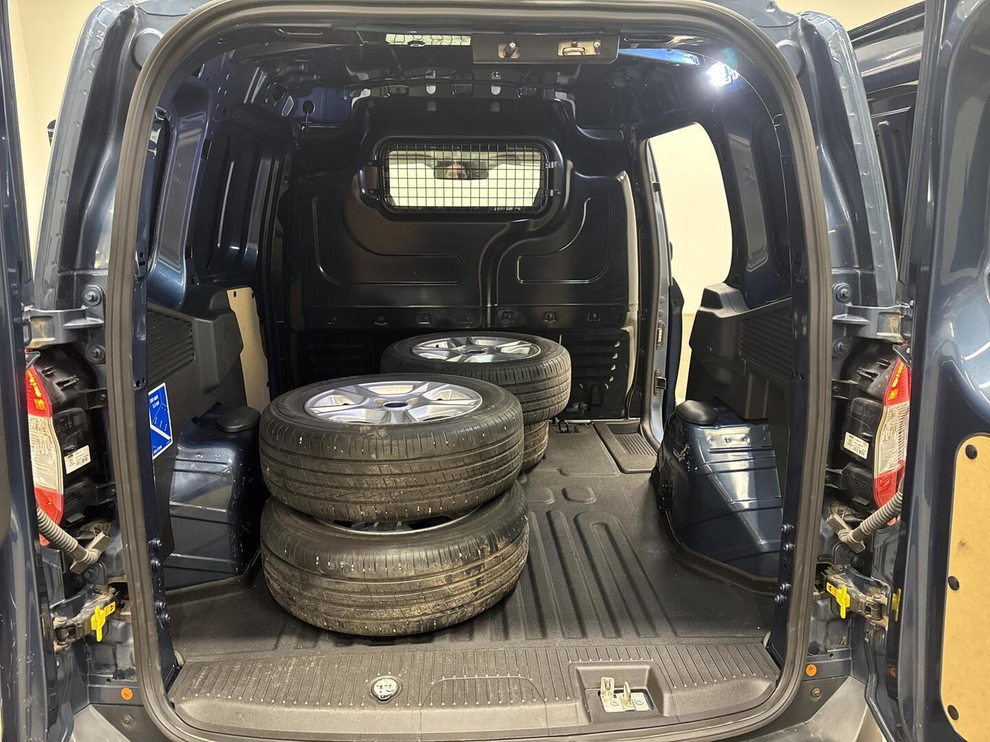 FORD Transit Courier 2021