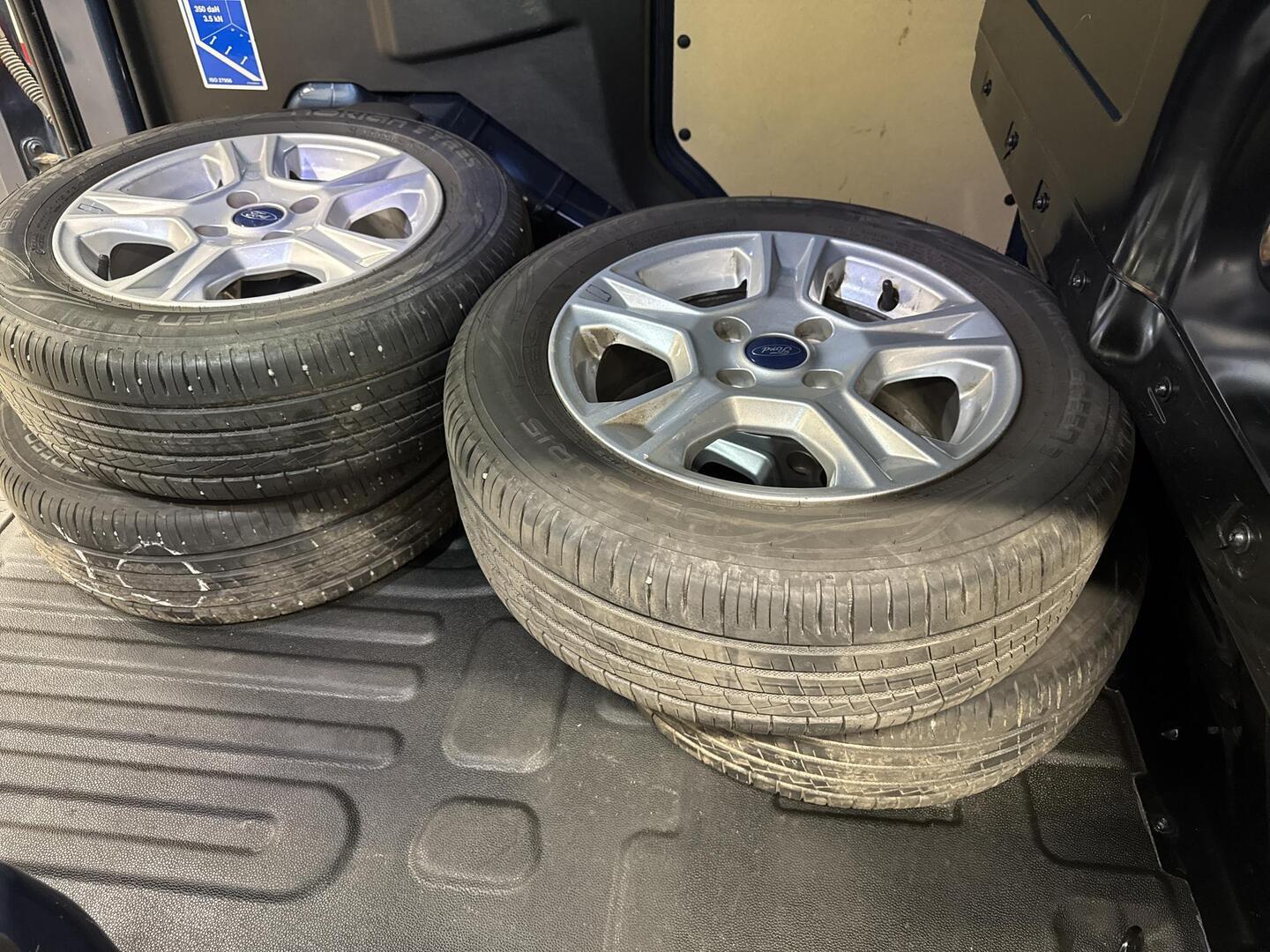 FORD Transit Courier 2021