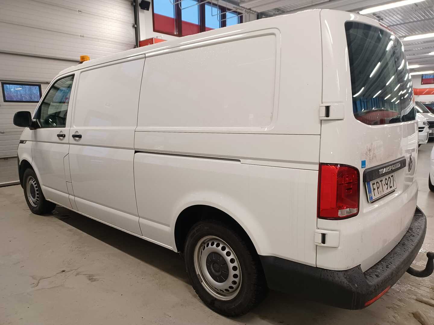 VOLKSWAGEN Transporter 2021