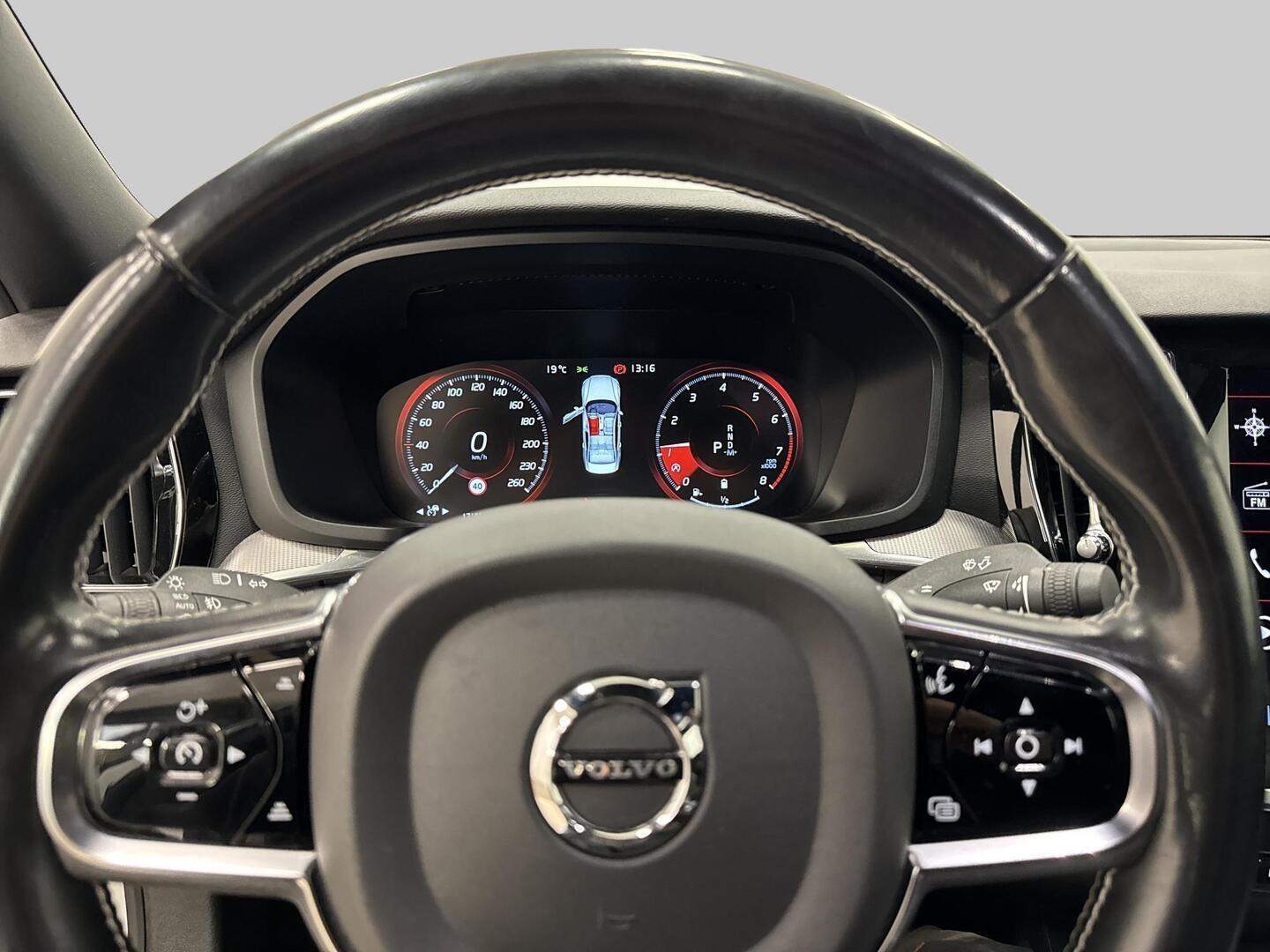 VOLVO S60 2021