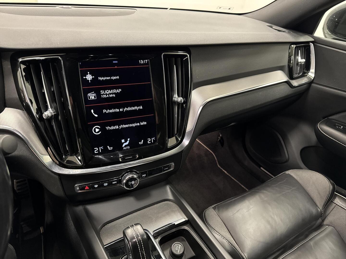 VOLVO S60 2021