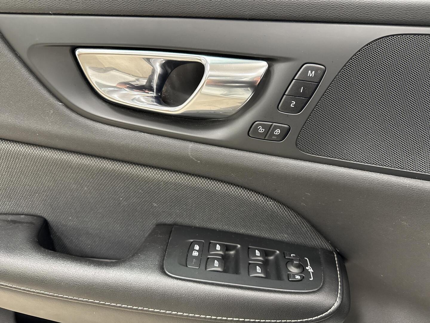 VOLVO S60 2021