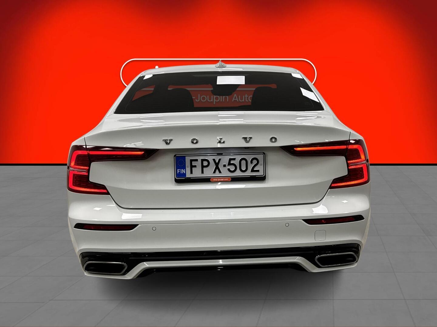 VOLVO S60 2021