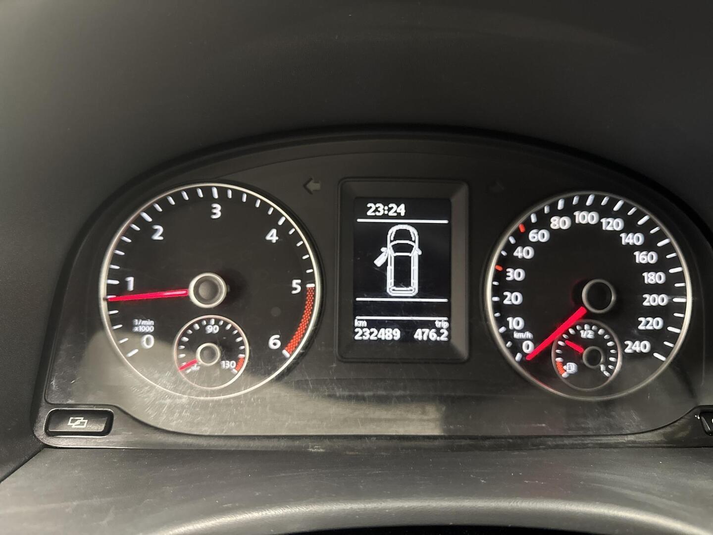 VOLKSWAGEN Caddy 2011