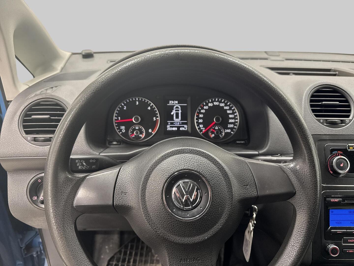 VOLKSWAGEN Caddy 2011