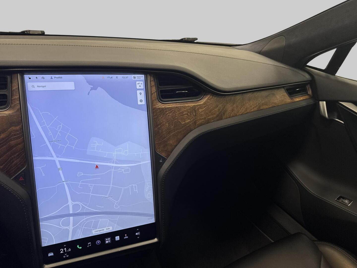 TESLA Model S 2019