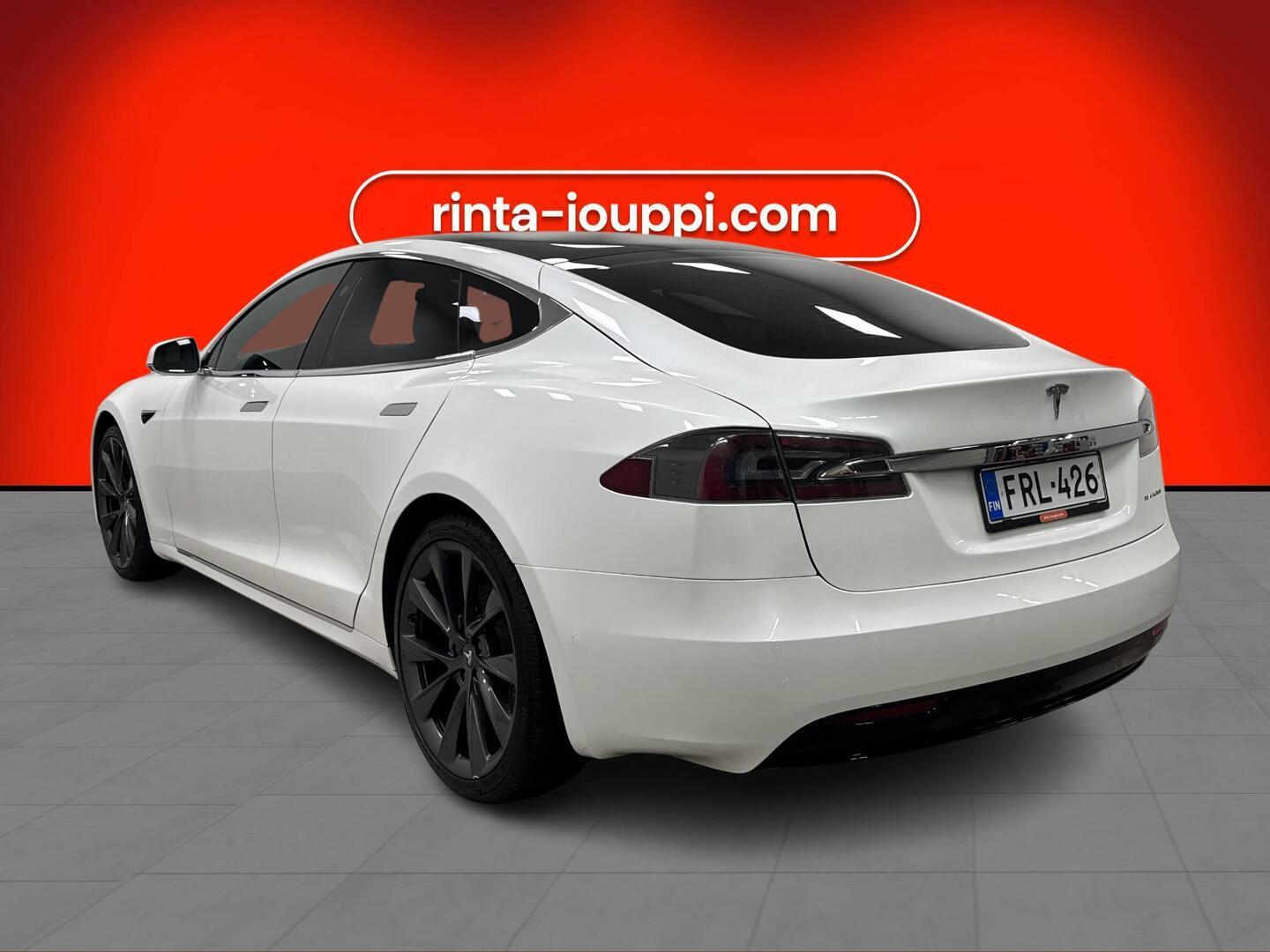 TESLA Model S 2019