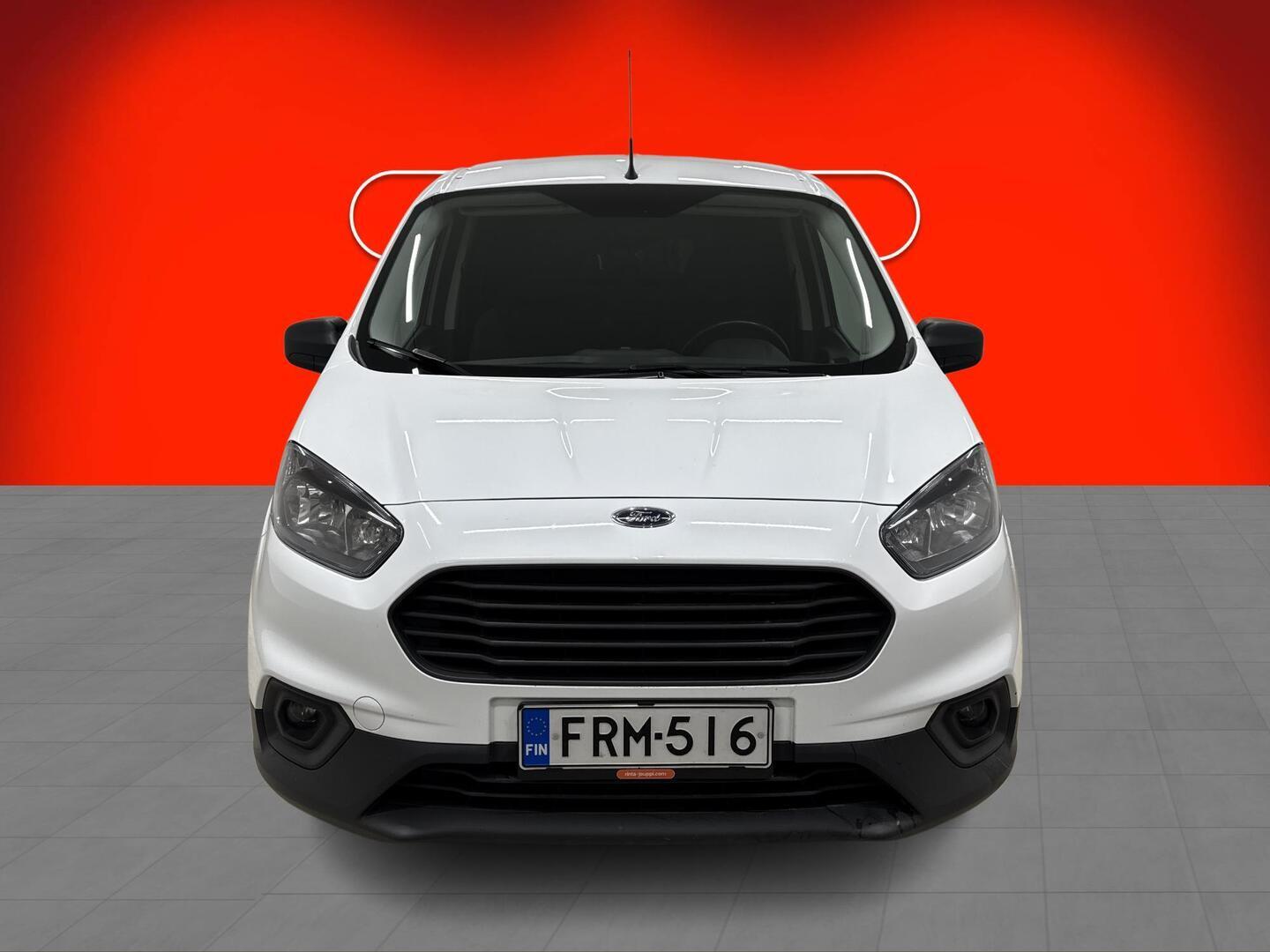 FORD TRANSIT COURIER 2023