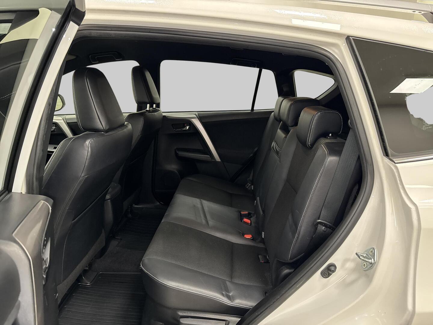 TOYOTA RAV4 2019