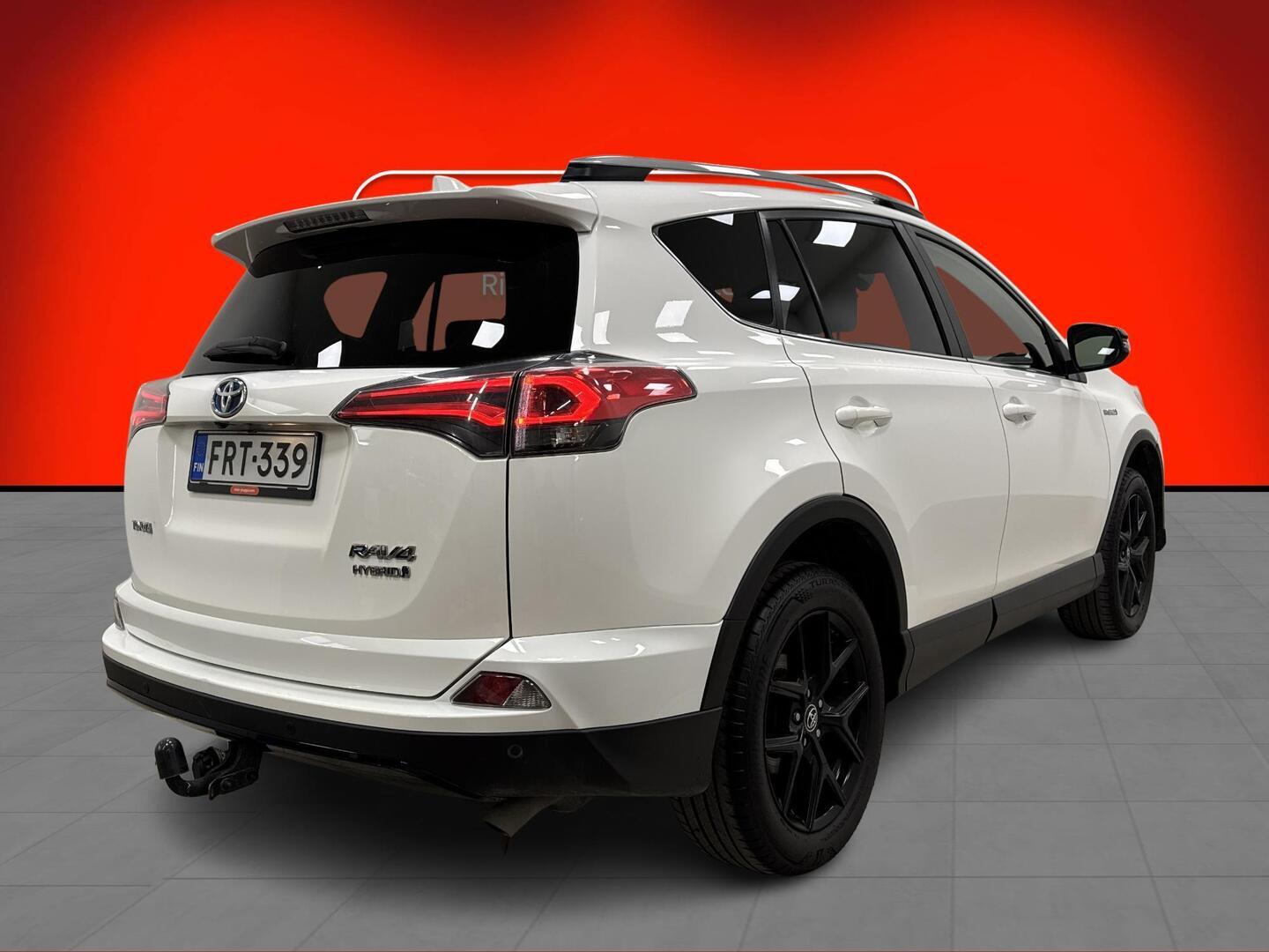 TOYOTA RAV4 2019