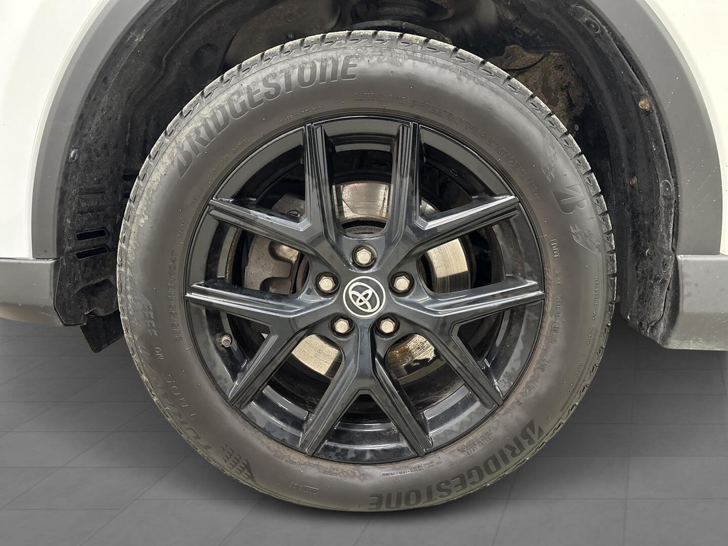 TOYOTA RAV4 2019