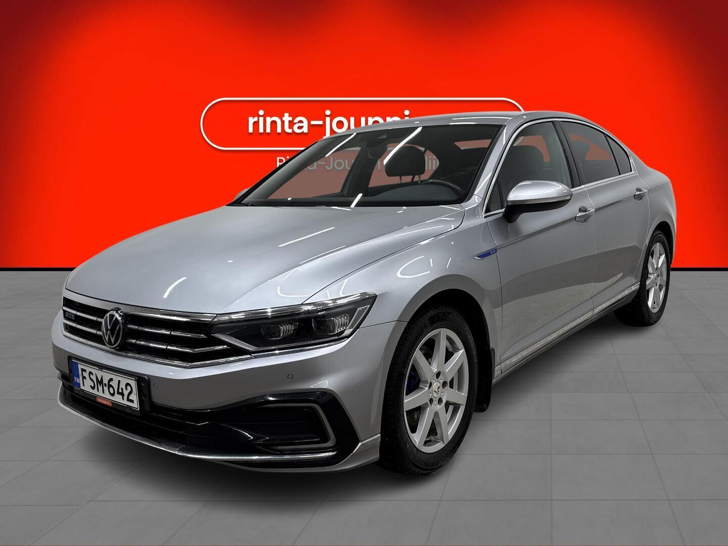 VOLKSWAGEN Passat 2021