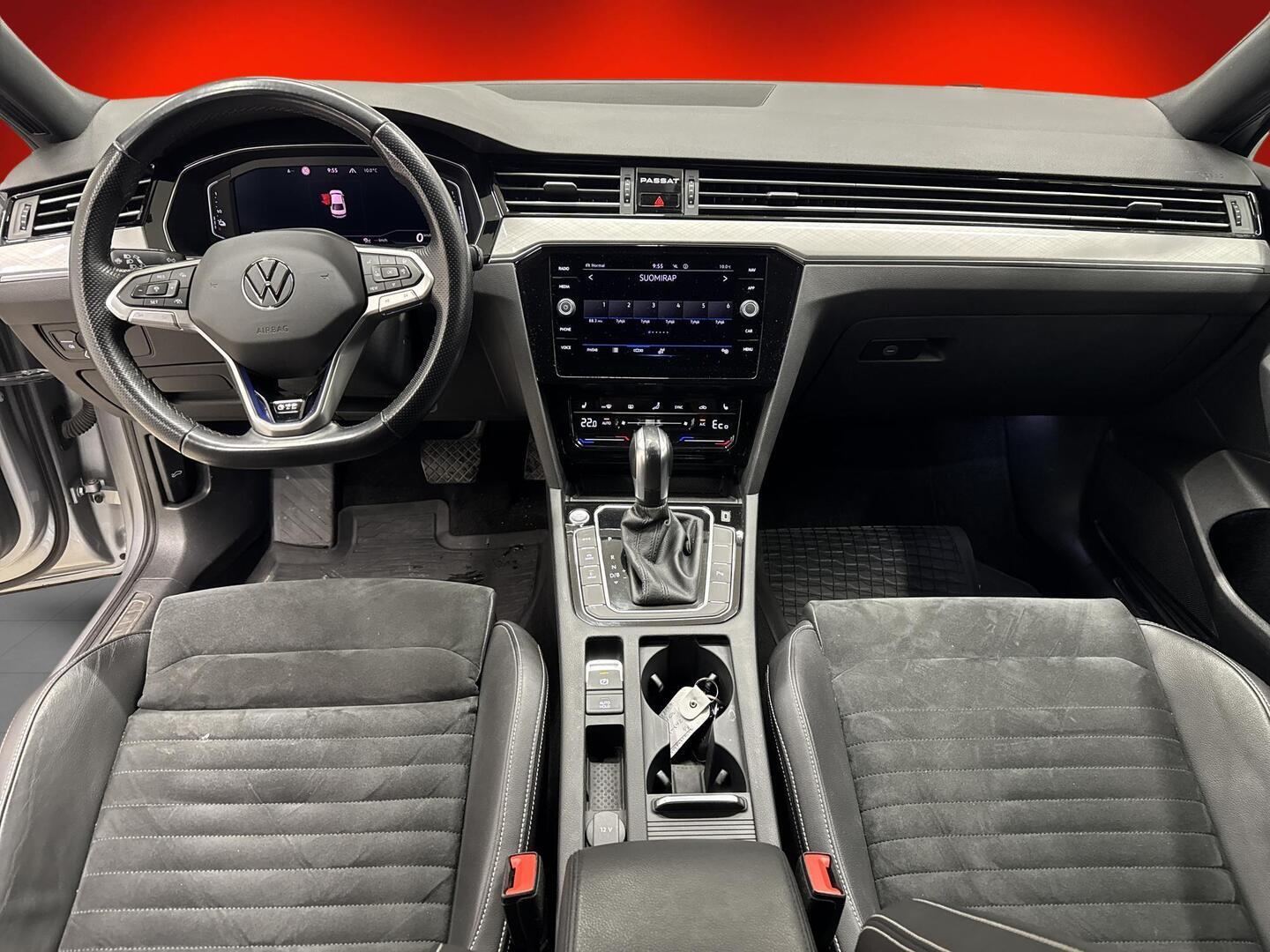 VOLKSWAGEN Passat 2021