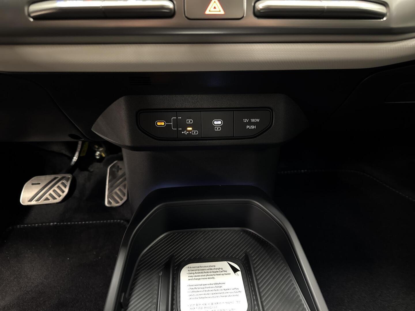 KIA EV4 2026