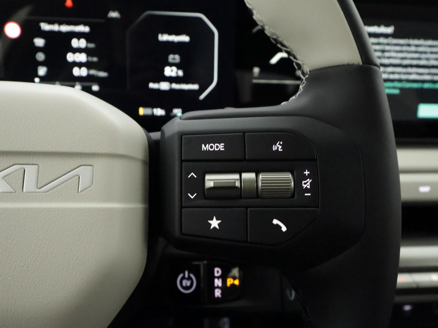 KIA EV4 2026