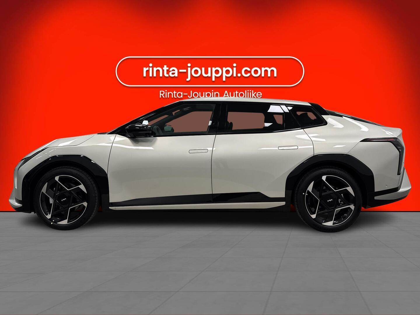 KIA EV4 2026