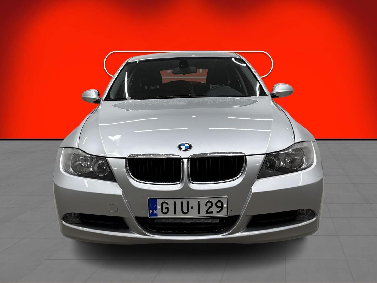 BMW 318 2008