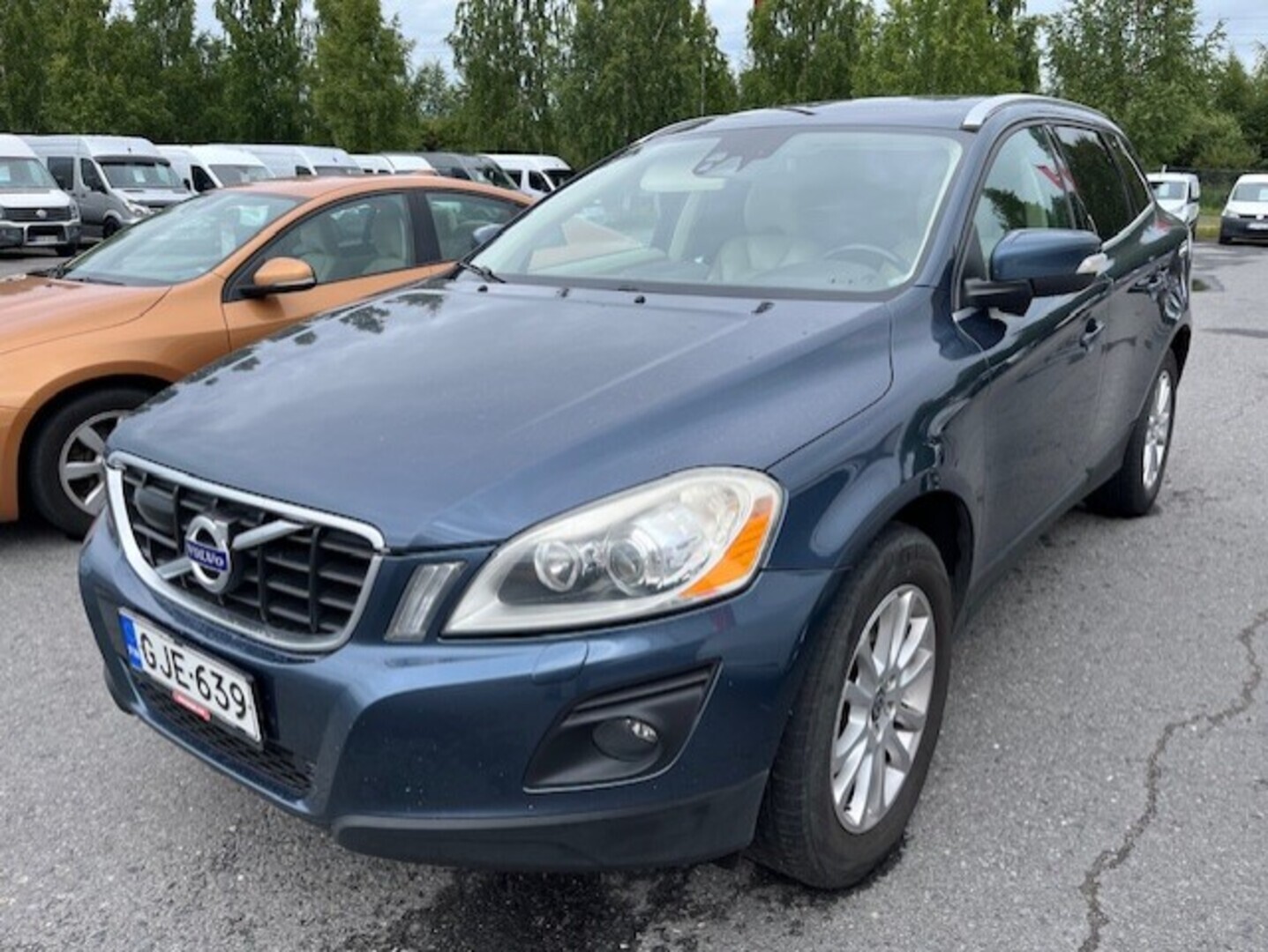 VOLVO XC60 2010