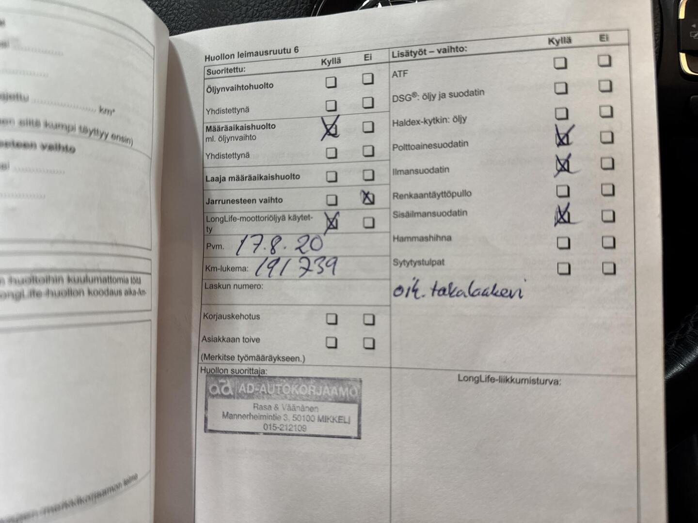 VOLKSWAGEN Golf 2011