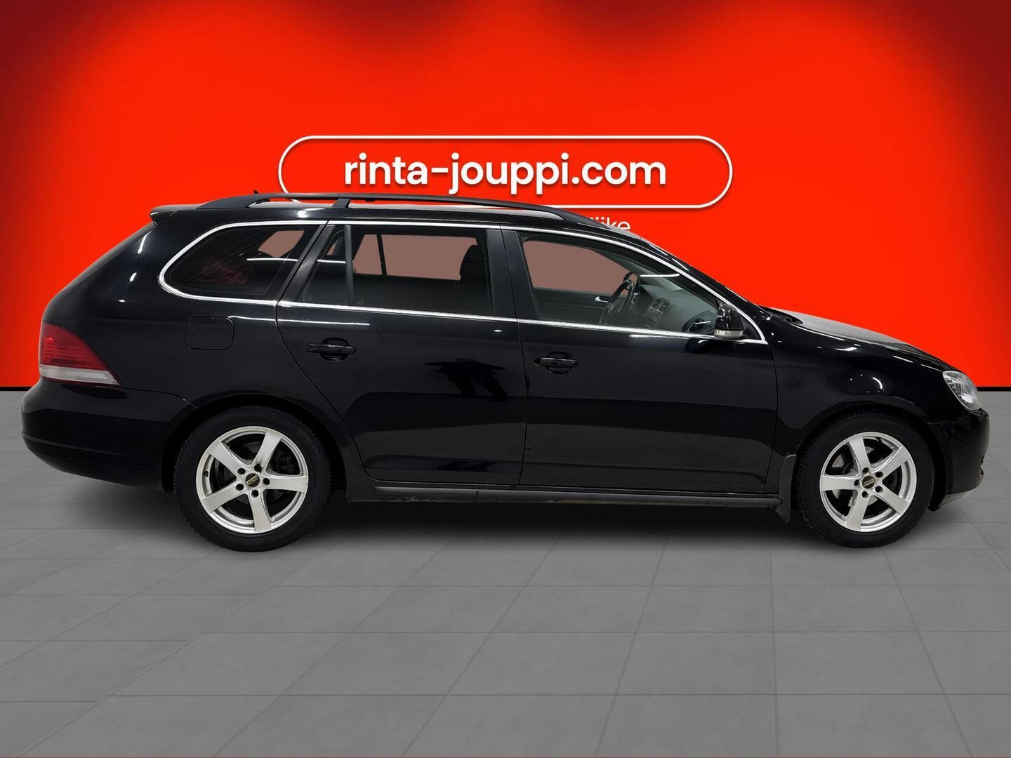 VOLKSWAGEN Golf 2011