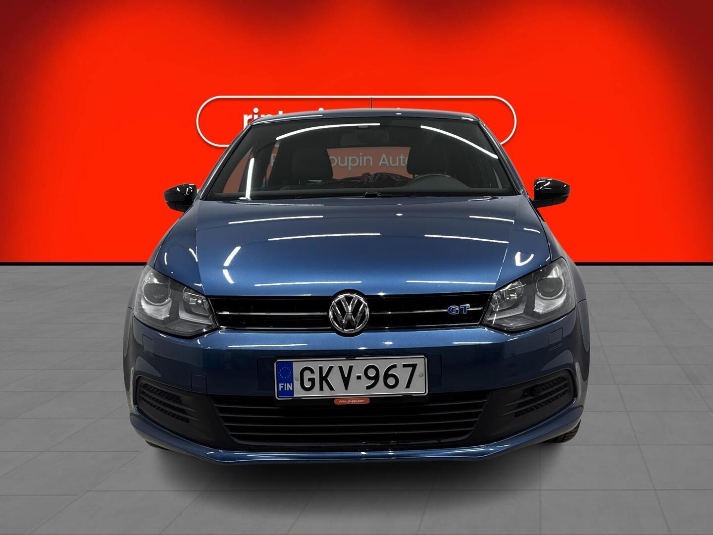 VOLKSWAGEN Polo 2014