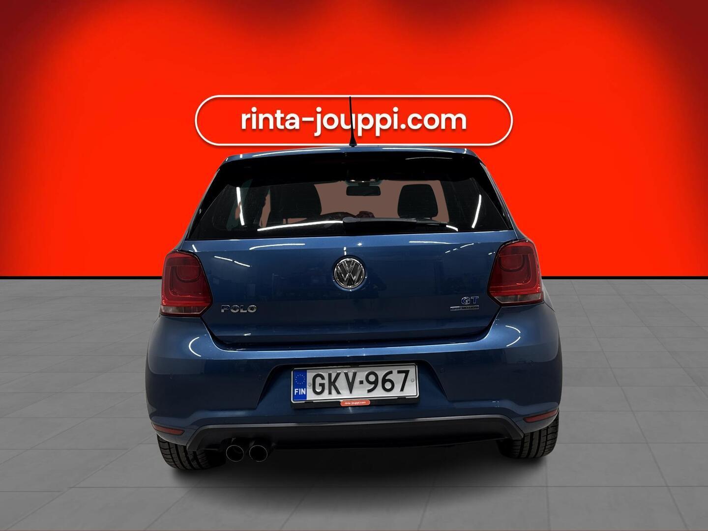 VOLKSWAGEN Polo 2014