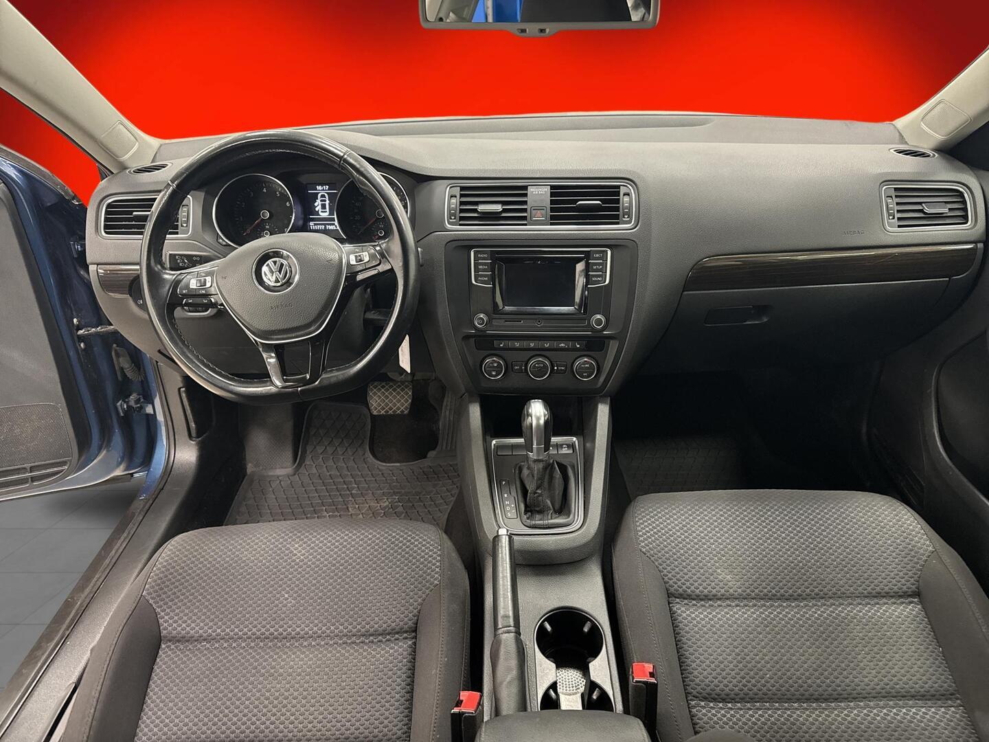 VOLKSWAGEN Jetta 2016