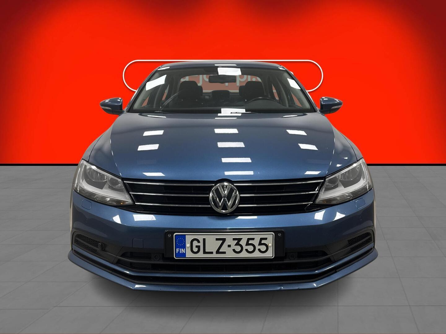 VOLKSWAGEN Jetta 2016