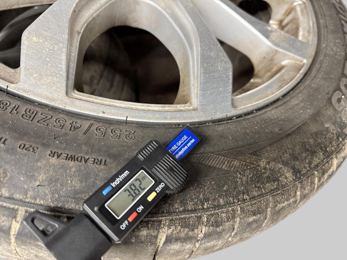 VOLKSWAGEN Transporter 2016