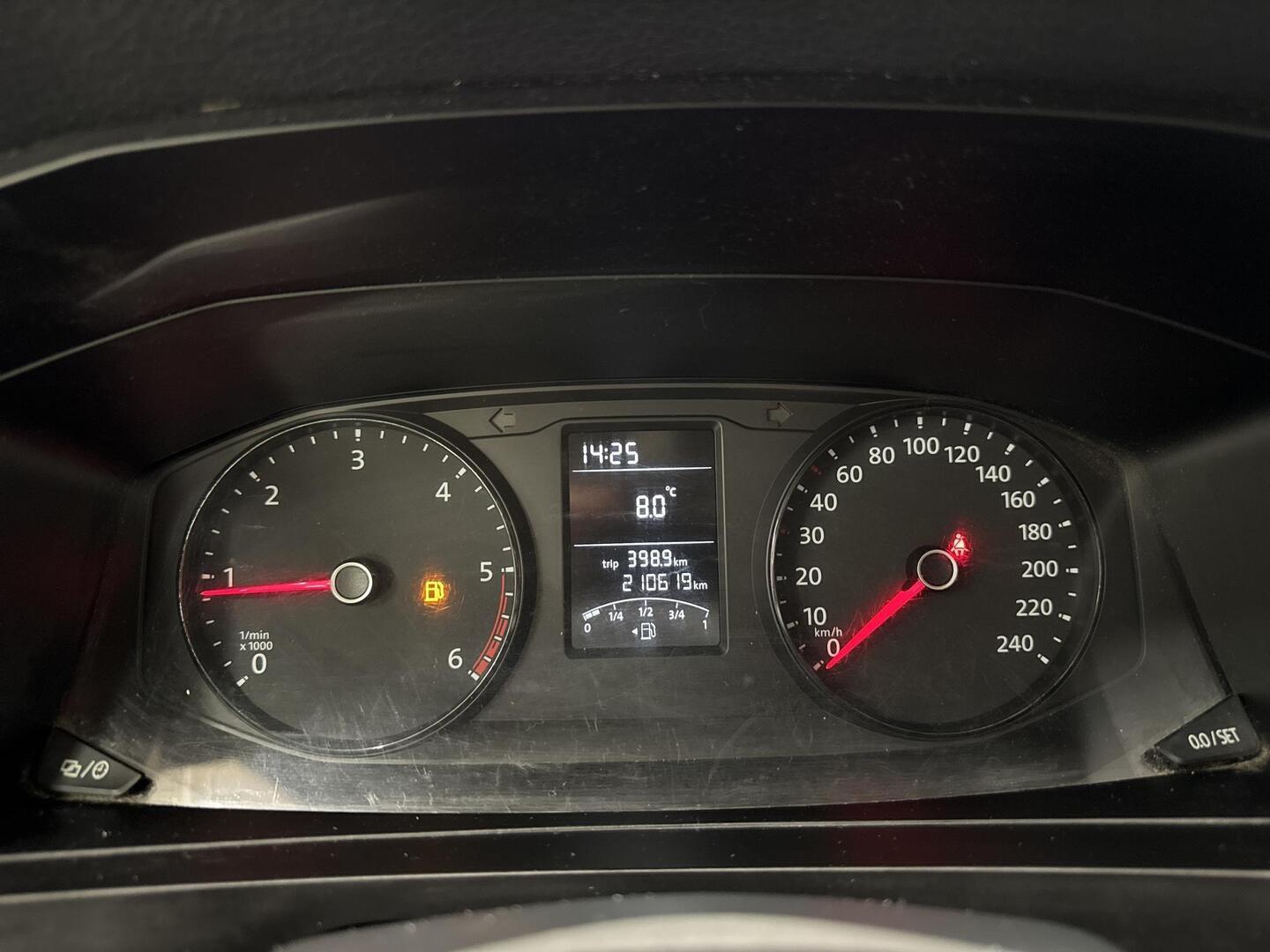 VOLKSWAGEN Transporter 2016