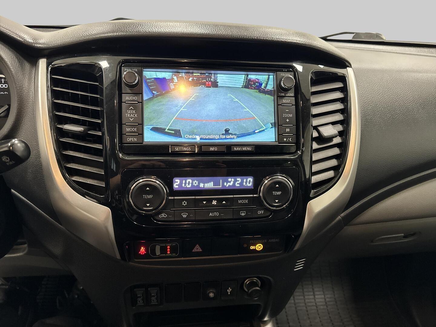 MITSUBISHI L-200 2017