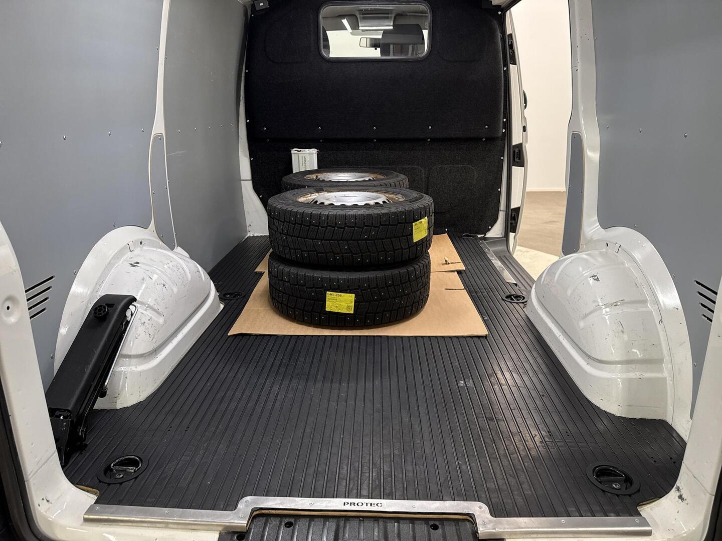 VOLKSWAGEN TRANSPORTER 2016