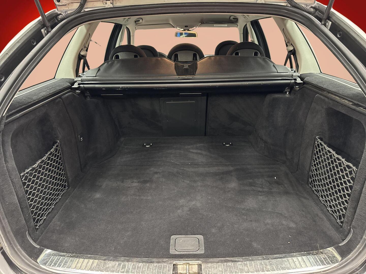 MERCEDES-BENZ C 2005