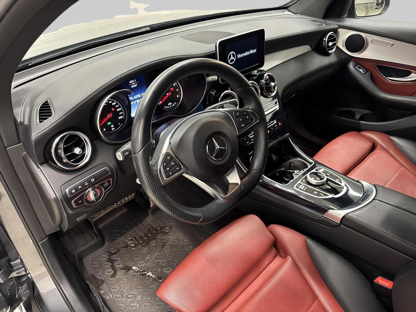 MERCEDES-BENZ GLC 2018