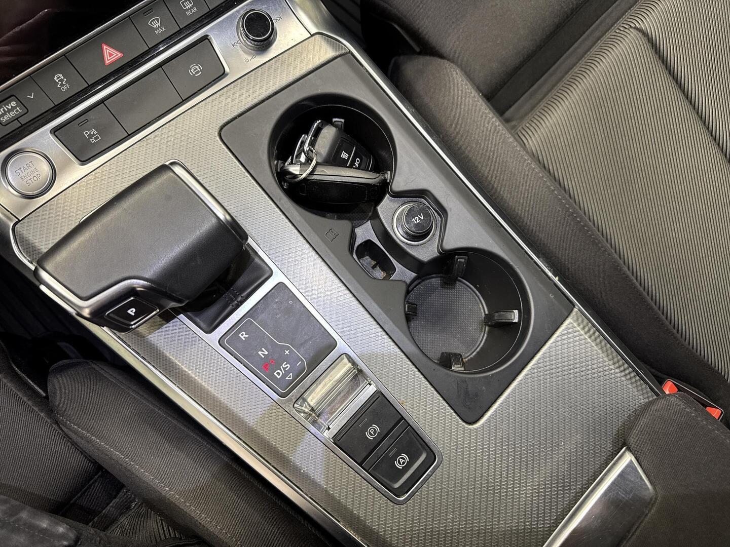 AUDI A6 2019