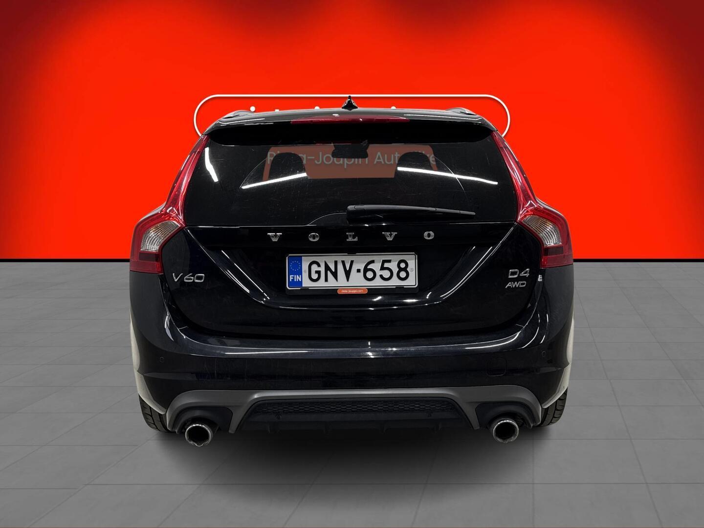 VOLVO V60 2014