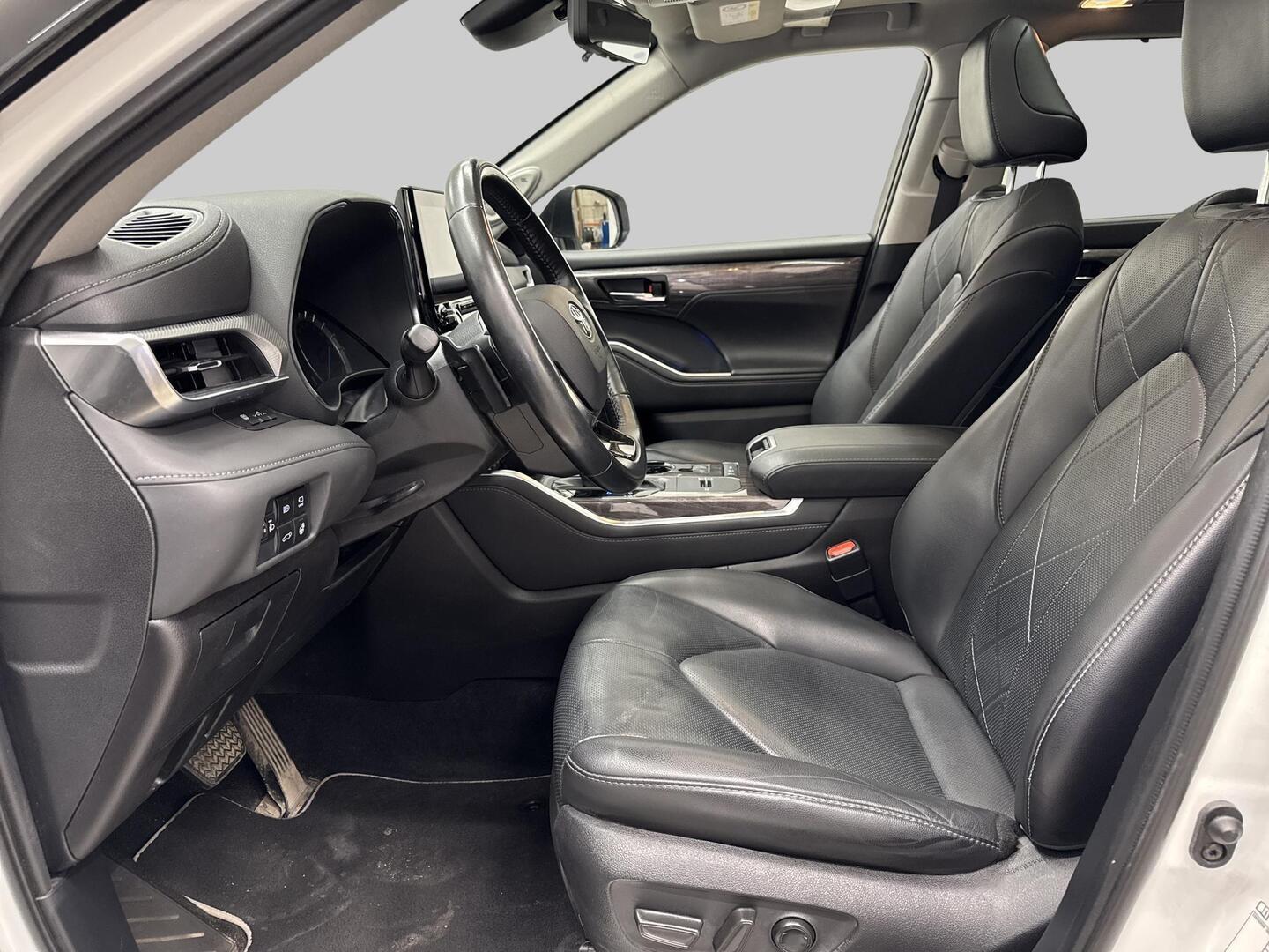 TOYOTA Highlander 2021