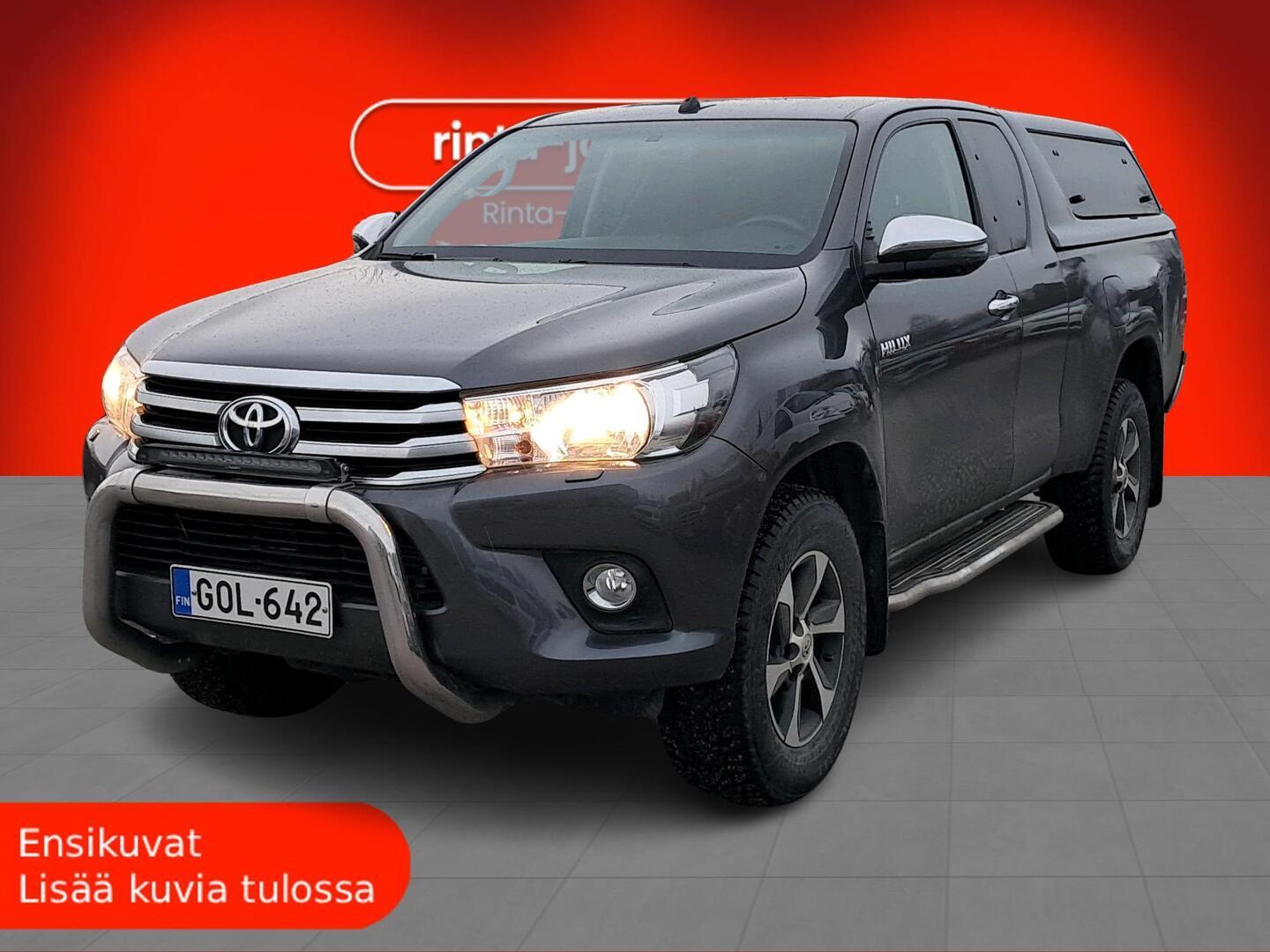 TOYOTA Hilux 2020