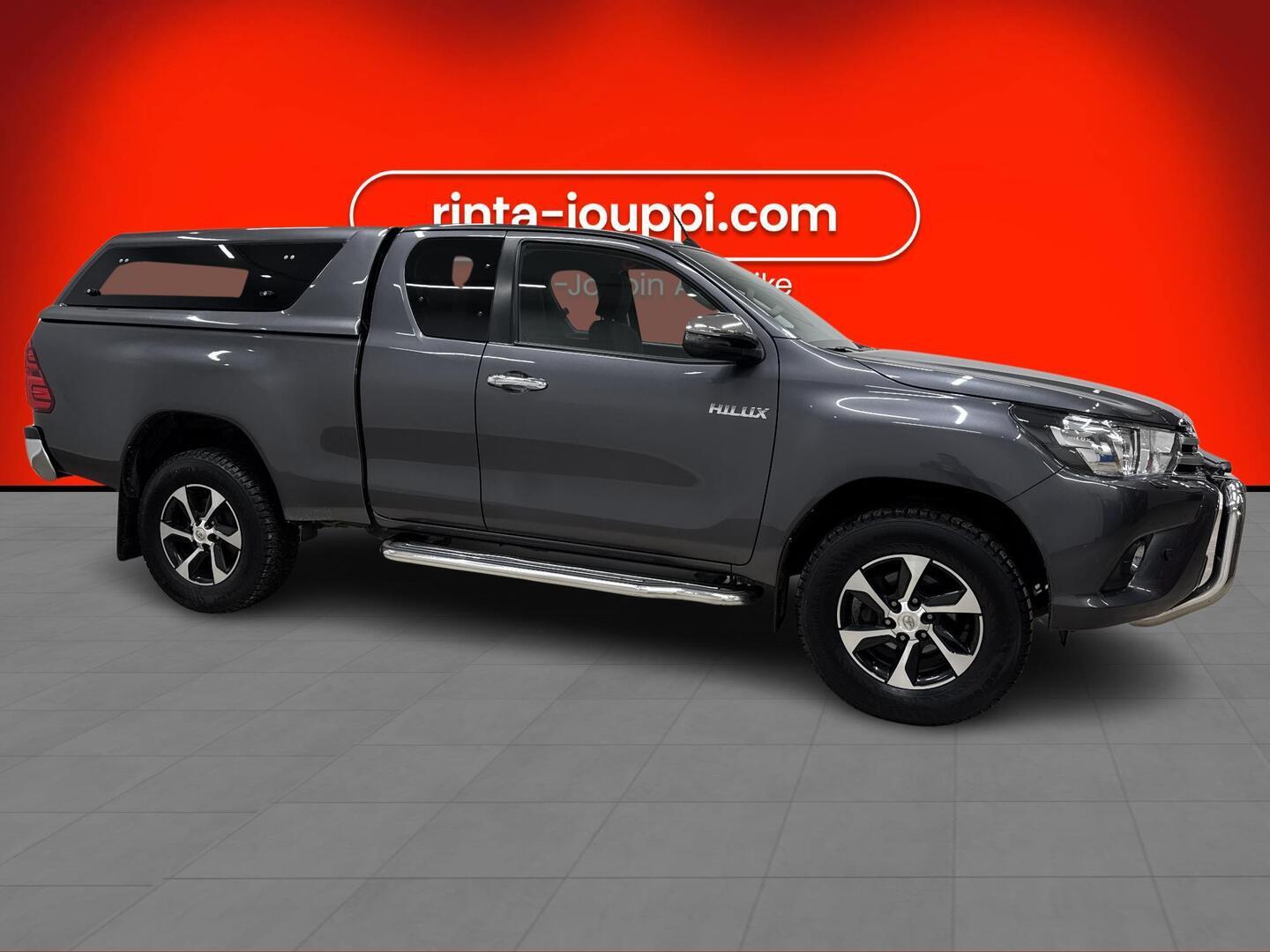 TOYOTA Hilux 2020